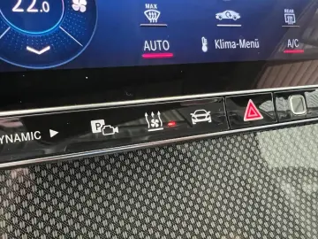MERCEDES-BENZ GLC 200 4M Cp. Technik Pano Airmatic A…