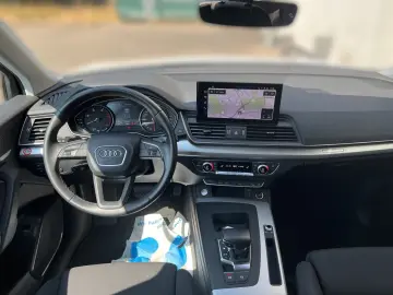 AUDI Q5 40 TDI quattro S tronic S line