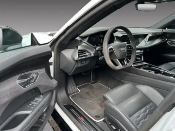 AUDI RS e-tron GT  LED PDC KAMERA PANO BANG&OLUFSEN