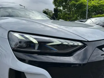 AUDI RS e-tron GT  LED PDC KAMERA PANO BANG&OLUFSEN