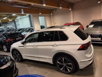 Volkswagen Tiguan R 2.0 TSI 4Motion DSG Akrapovič