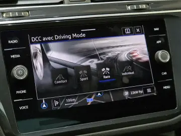 Volkswagen Tiguan R 2.0 TSI 4Motion DSG Akrapovič
