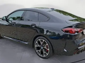 BMW 223 2 Gran Coupe 223 xDrive M Sport