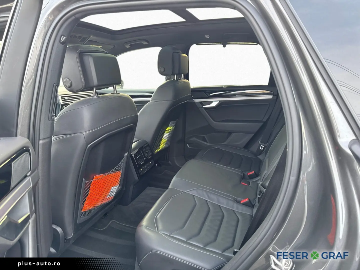 VW Touareg 3.0 TDI R-LINE 4M