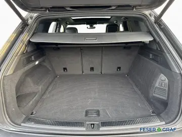 VW Touareg 3.0 TDI R-LINE 4M