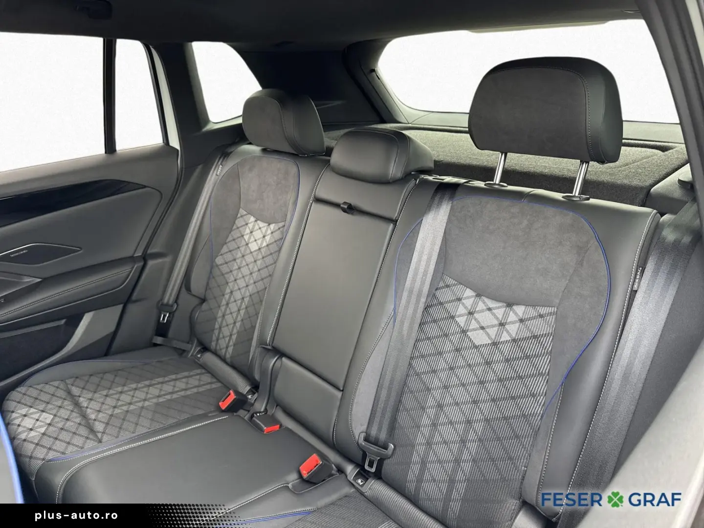 VW Tiguan 2.0 TDI DSG 4M R-LINE