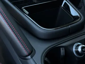 PORSCHE Cayenne GTS Coupe