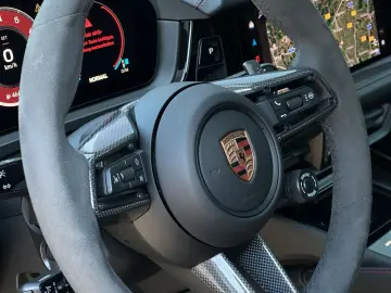 PORSCHE Cayenne GTS Coupe