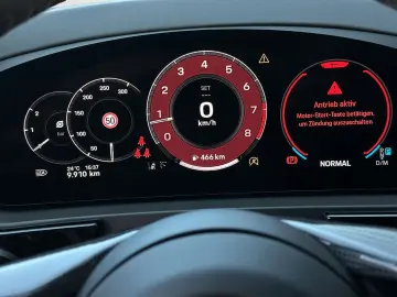 PORSCHE Cayenne GTS Coupe