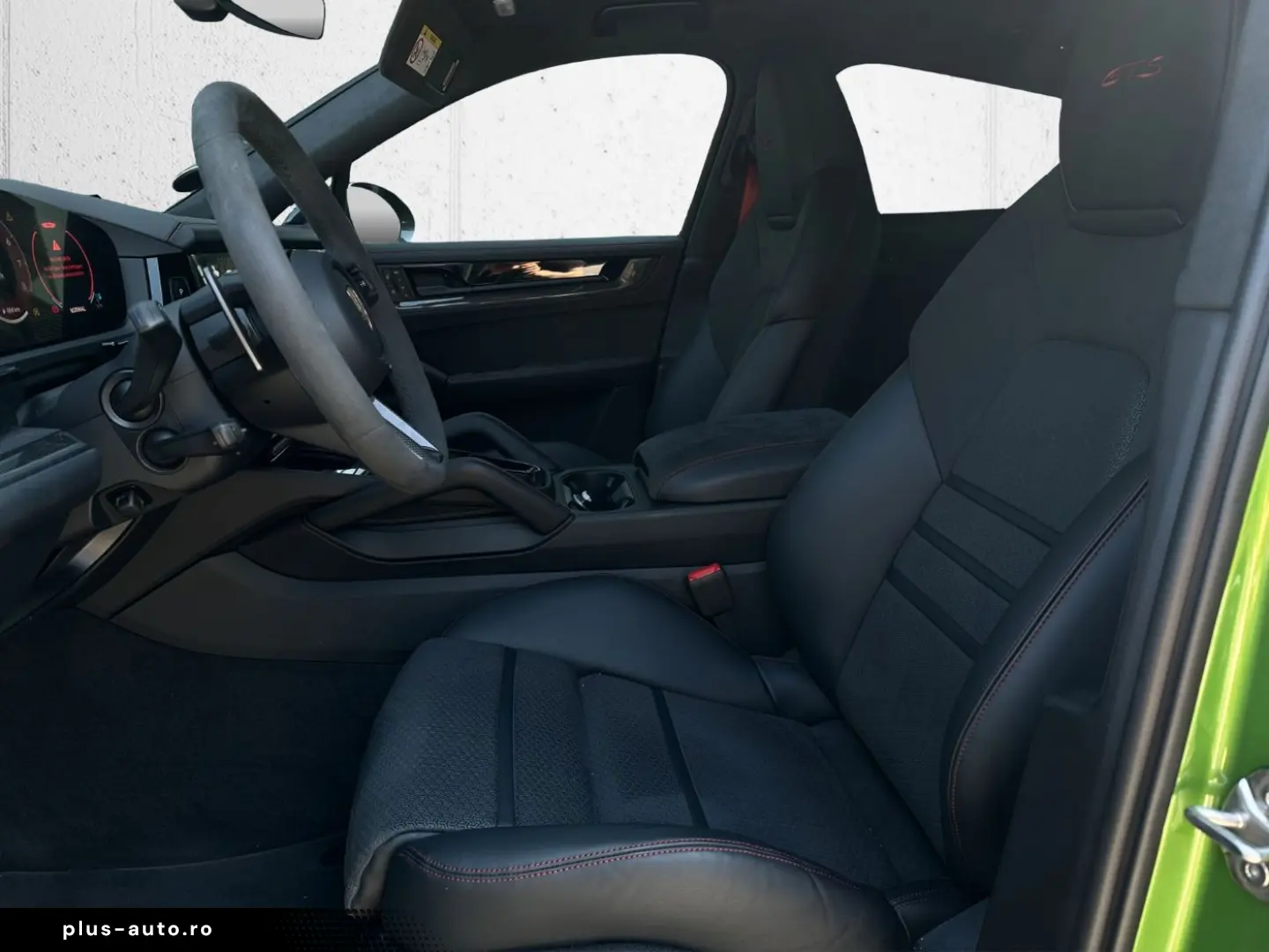 PORSCHE Cayenne GTS Coupe