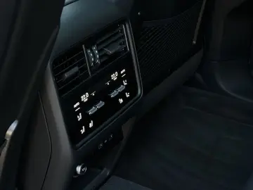 PORSCHE Cayenne GTS Coupe