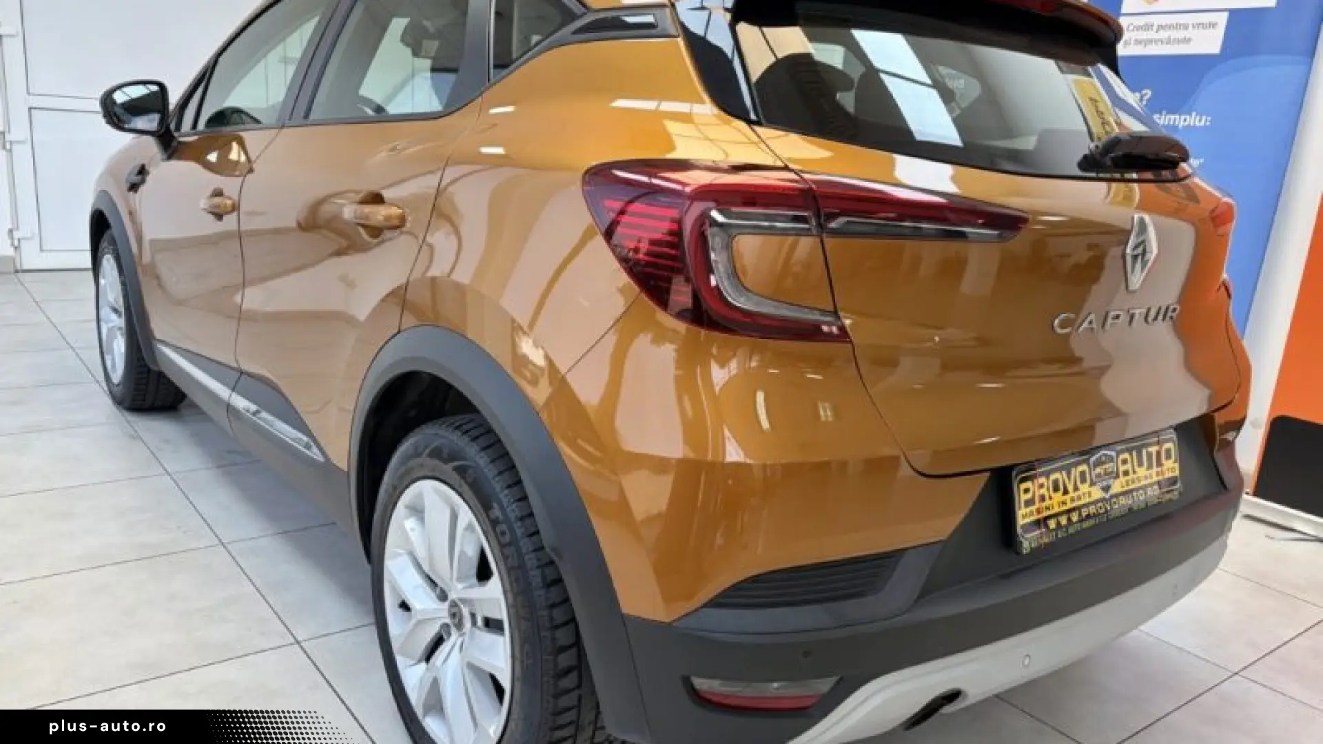 RENAULT CAPTUR CROSS   2020-10