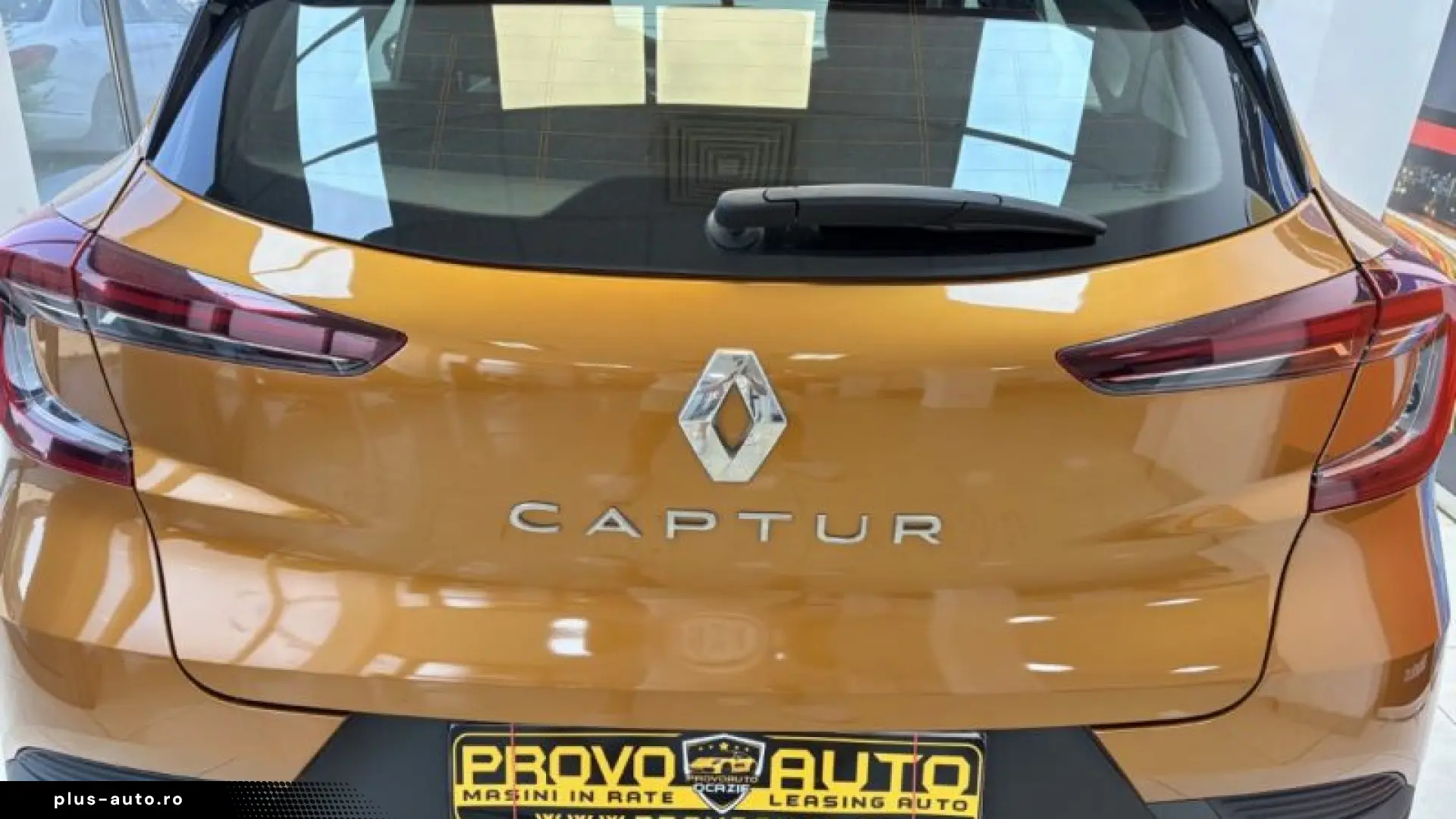 RENAULT CAPTUR CROSS   2020-10