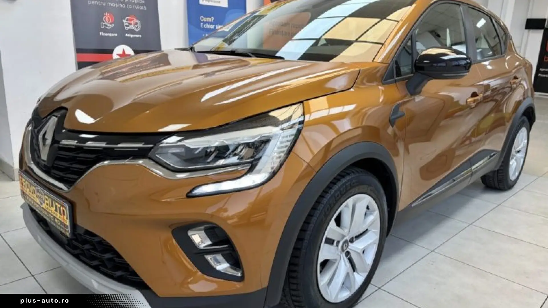 RENAULT CAPTUR CROSS   2020-10