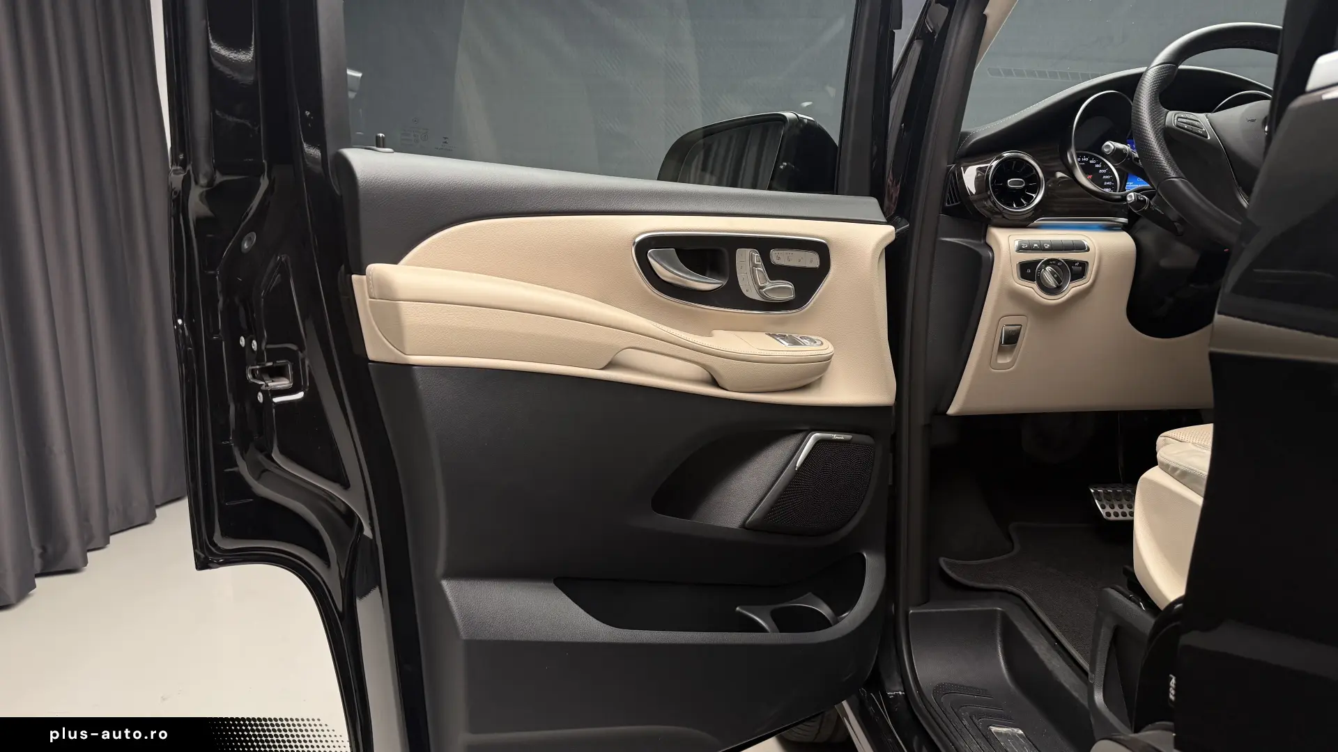 MERCEDEES BENZ V KLASS 300d 4matic