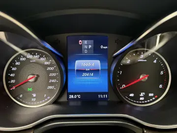 MERCEDEES BENZ V KLASS 300d 4matic