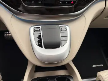 MERCEDEES BENZ V KLASS 300d 4matic