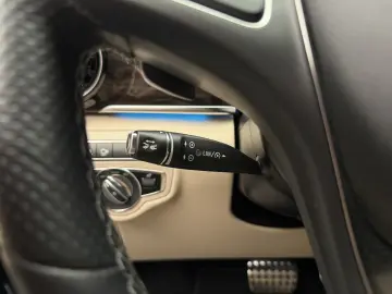 MERCEDEES BENZ V KLASS 300d 4matic