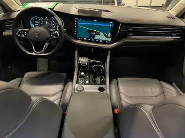 VW Touareg V6 TDI 4Mot. Elegance