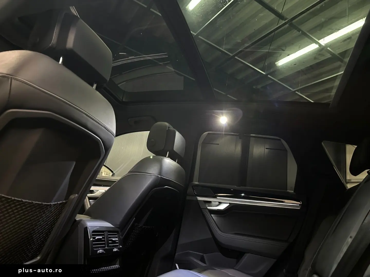 VW Touareg R-Line 4Mot