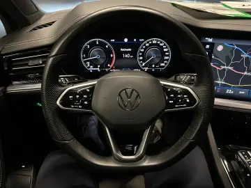 VW Touareg R-Line 4Mot