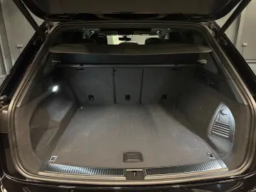 VW Touareg R-Line 4Mot