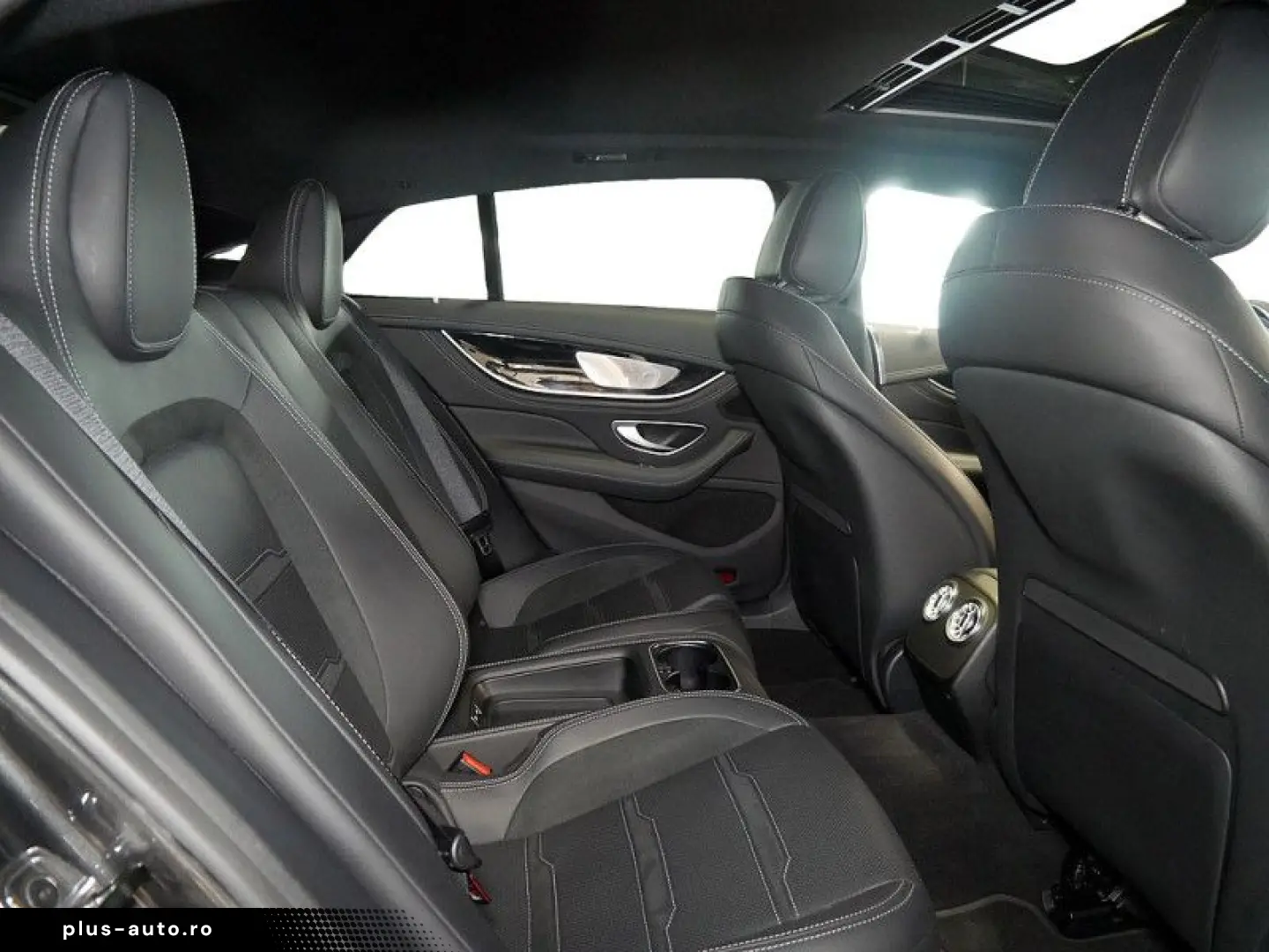 MERCEDES-BENZ AMG GT 63 S 4M