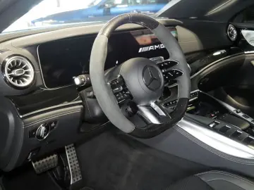 MERCEDES-BENZ AMG GT 63 S 4M