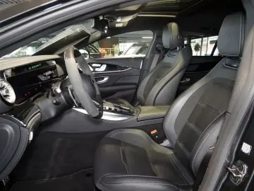 MERCEDES-BENZ AMG GT 63 S 4M