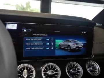 MERCEDES-BENZ AMG GT 63 S 4M