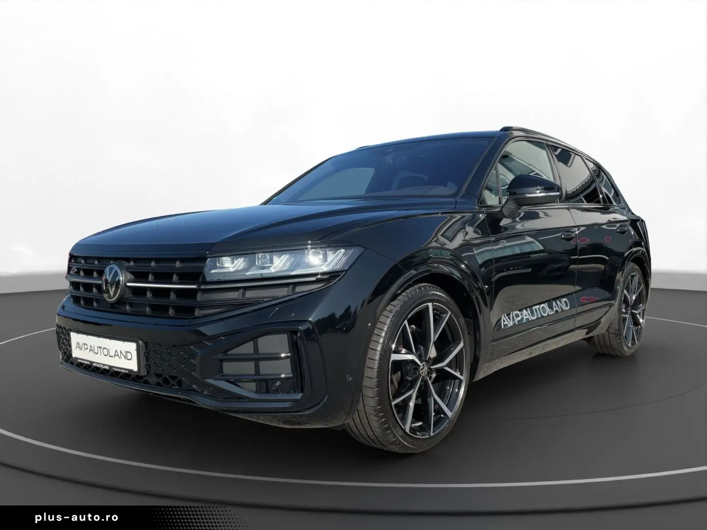 VW Touareg 3.0 TDI 4MOTION R-Line