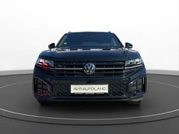 VW Touareg 3.0 TDI 4MOTION R-Line