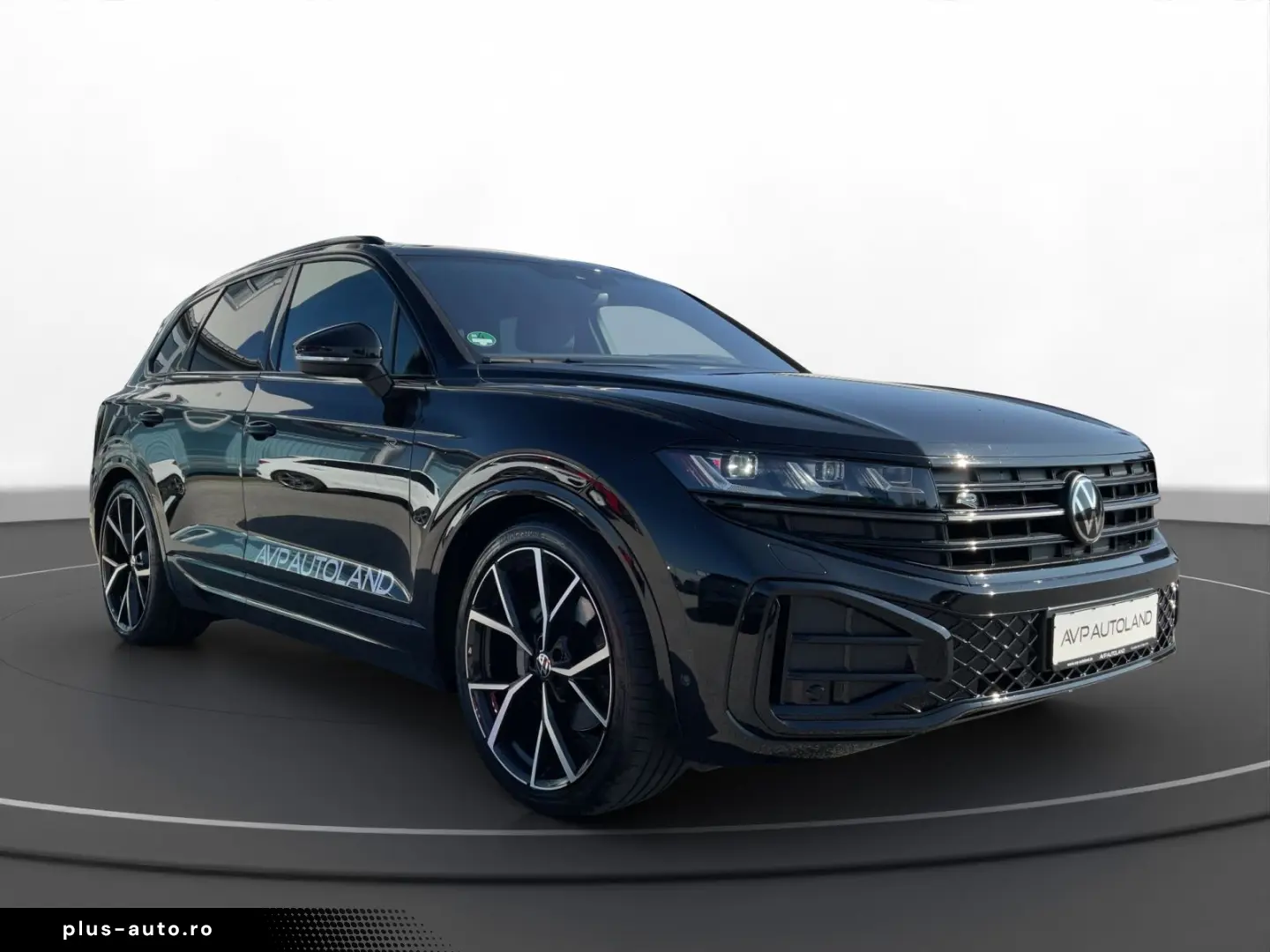 VW Touareg 3.0 TDI 4MOTION R-Line