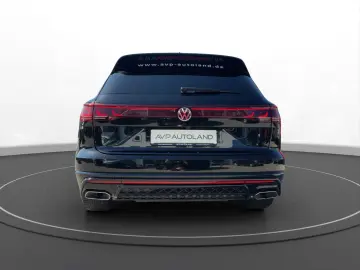 VW Touareg 3.0 TDI 4MOTION R-Line