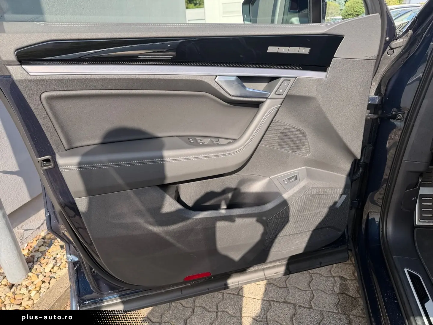 VW Touareg 3.0 V6 TDI R-Line 4M NAVI STHZG IQ-LED A