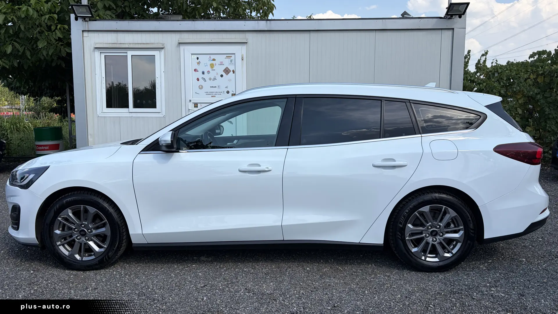 FORD FOCUS
