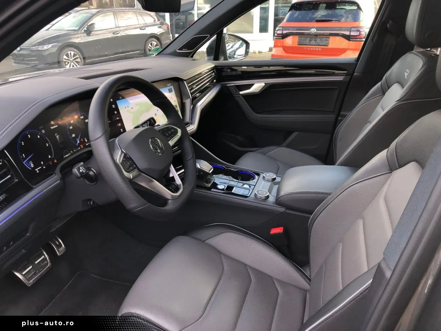 VW Touareg 3.0TDI R-Line Leder Pano HUD AHK
