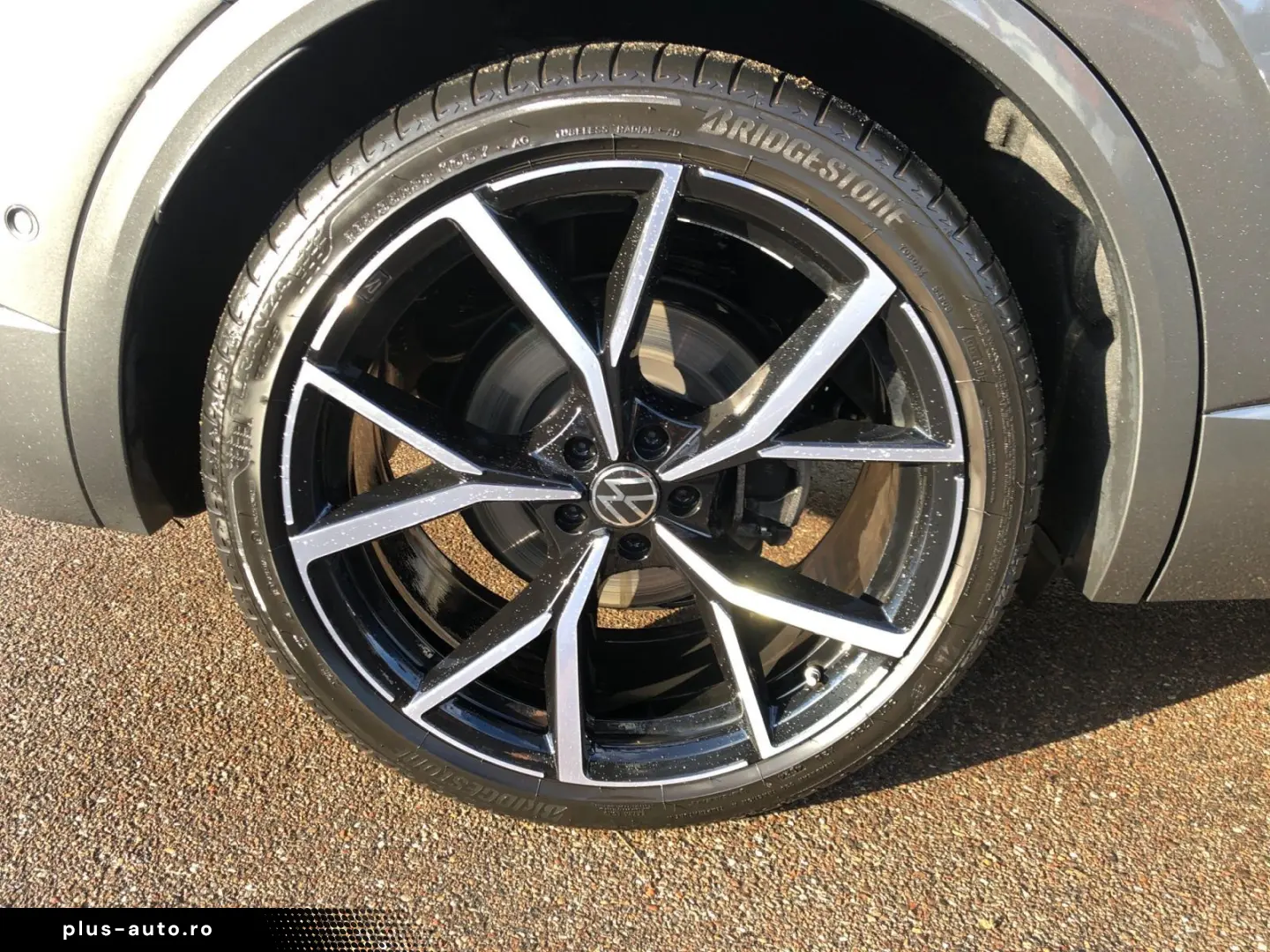 VW Touareg 3.0TDI R-Line Leder Pano HUD AHK