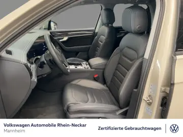 VW Touareg 3.0 TDI 4Motion Navi AHK Kamera uvm