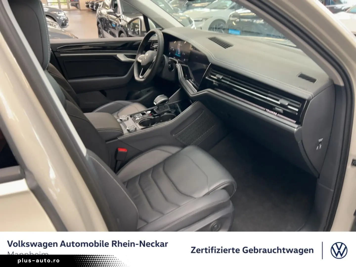 VW Touareg 3.0 TDI 4Motion Navi AHK Kamera uvm