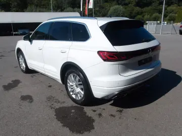 VW Touareg 3.0 TDI  LUFT AHV RFK EXP 39990
