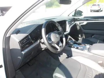 VW Touareg 3.0 TDI  LUFT AHV RFK EXP 39990