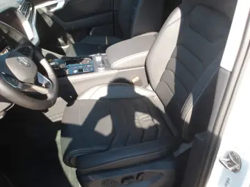 VW Touareg 3.0 TDI  LUFT AHV RFK EXP 39990