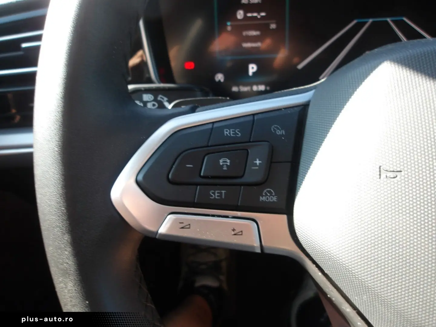 VW Touareg 3.0 TDI  LUFT AHV RFK EXP 39990