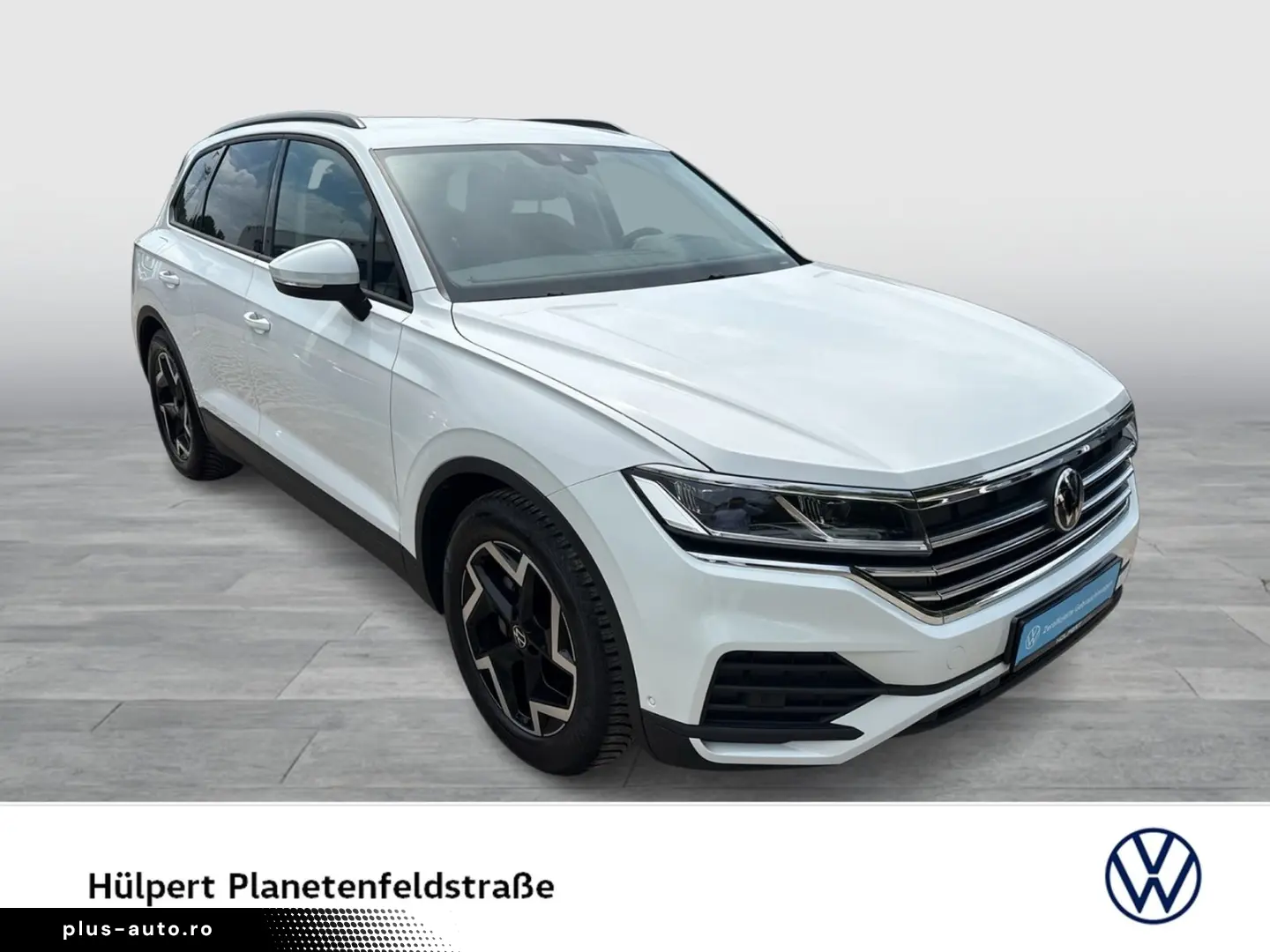VW Touareg V6 AHK CAM ACC LM19 EKLAPPE NAVI CARPLAY