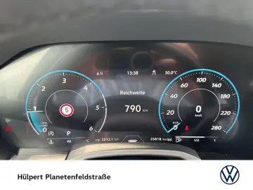 VW Touareg V6 AHK CAM ACC LM19 EKLAPPE NAVI CARPLAY
