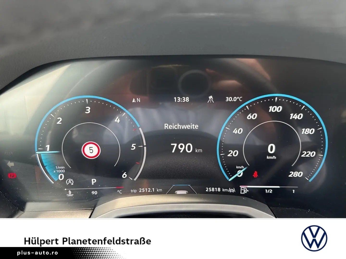 VW Touareg V6 AHK CAM ACC LM19 EKLAPPE NAVI CARPLAY