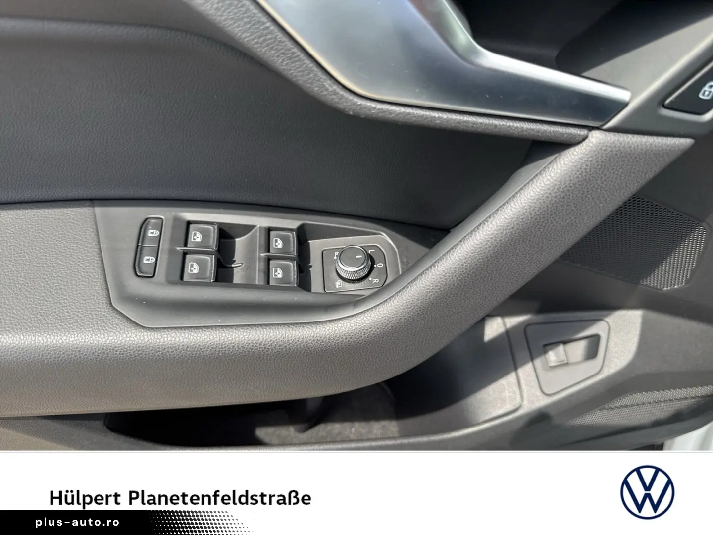 VW Touareg V6 AHK CAM ACC LM19 EKLAPPE NAVI CARPLAY