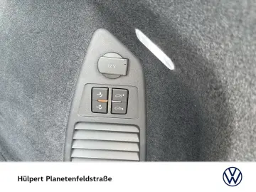 VW Touareg V6 AHK CAM ACC LM19 EKLAPPE NAVI CARPLAY