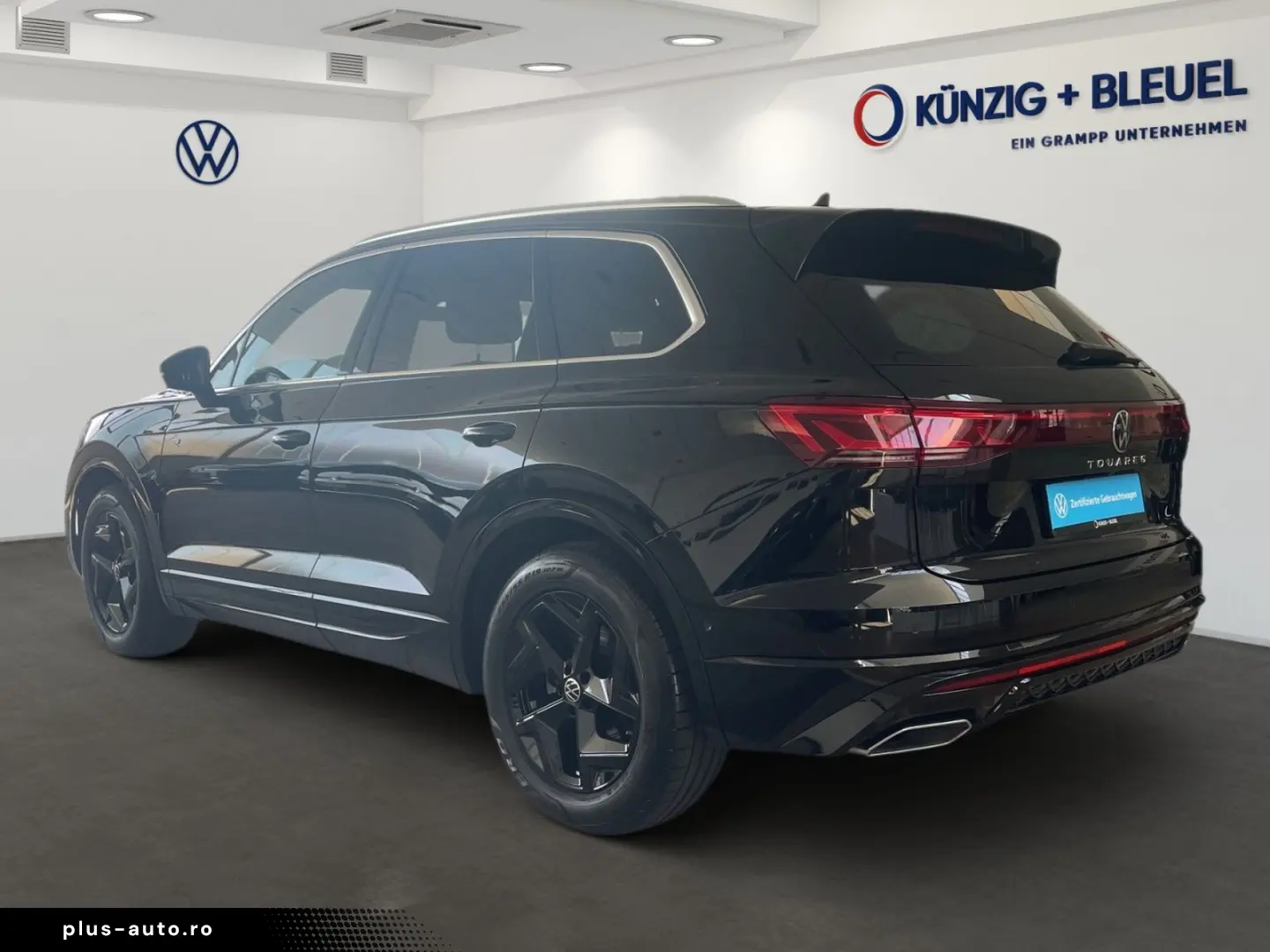 VW Touareg R-Line 3.0TDI  AHK KAMERA LUFT STDHZ